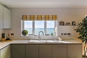 Kitchen- click for photo gallery